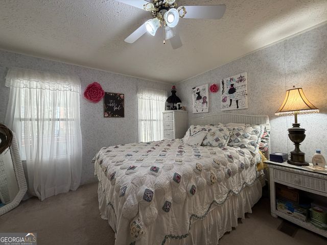 1162 Blacks Creek Drive, Clayton, GA 30525