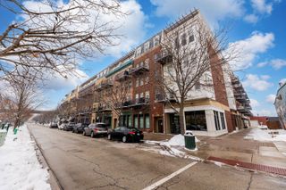 345 Front Street 2209, Lemont, IL 60439