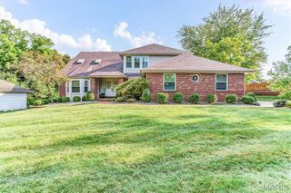 418 Savannah Ridge Drive, St Charles, MO 63303