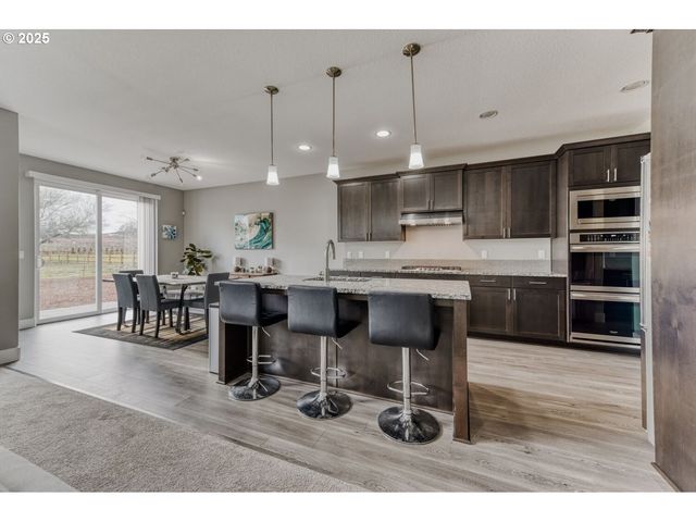 1561 Sw STRINGTOWN Rd, Forest Grove, OR 97116