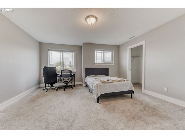 1561 Sw STRINGTOWN Rd, Forest Grove, OR 97116