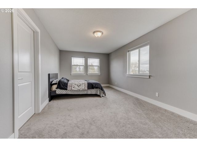 1561 Sw STRINGTOWN Rd, Forest Grove, OR 97116