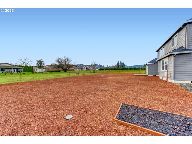 1561 Sw STRINGTOWN Rd, Forest Grove, OR 97116