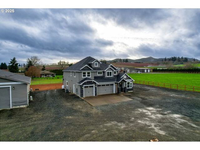 1561 Sw STRINGTOWN Rd, Forest Grove, OR 97116