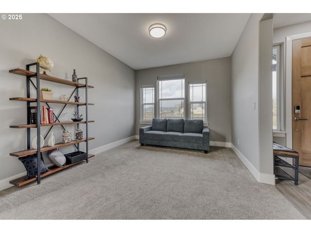 1561 Sw STRINGTOWN Rd, Forest Grove, OR 97116