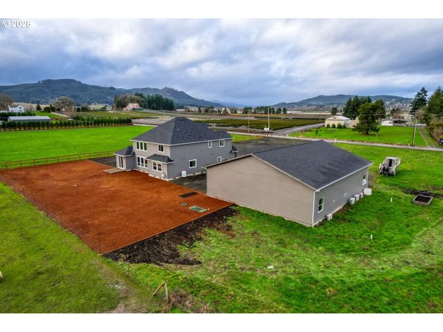 1561 Sw STRINGTOWN Rd, Forest Grove, OR 97116