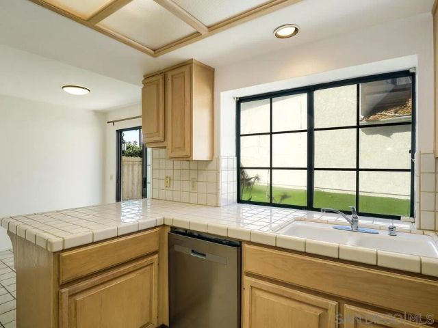 58 Aruba Bend, Coronado, CA 92118