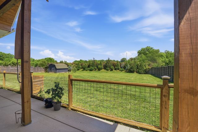 3465 Clegg Dr, Spring Hill, TN 37174