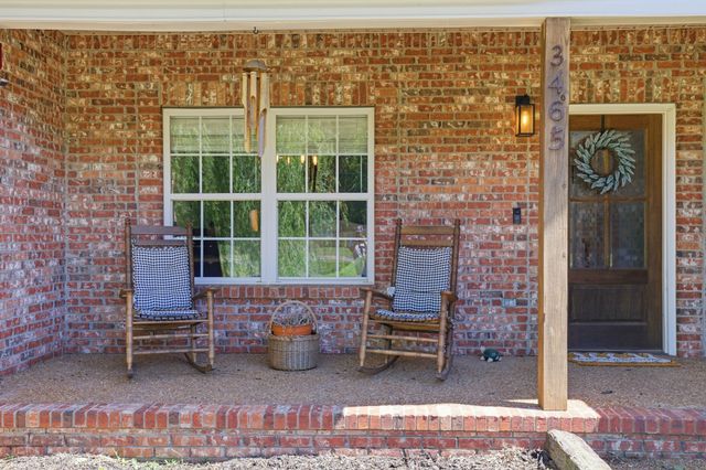 3465 Clegg Dr, Spring Hill, TN 37174