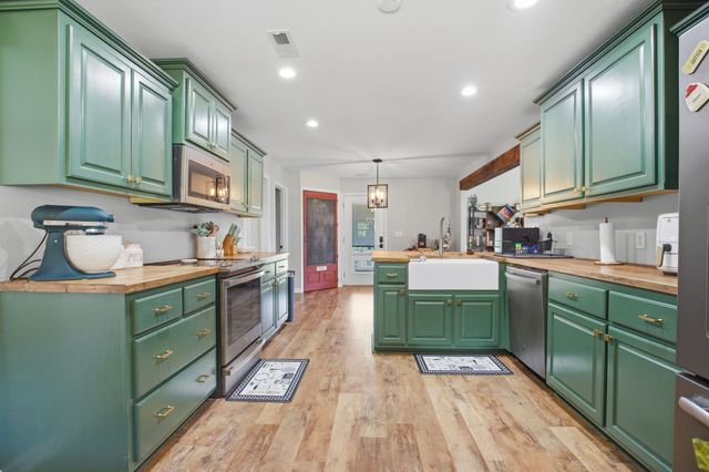 3465 Clegg Dr, Spring Hill, TN 37174