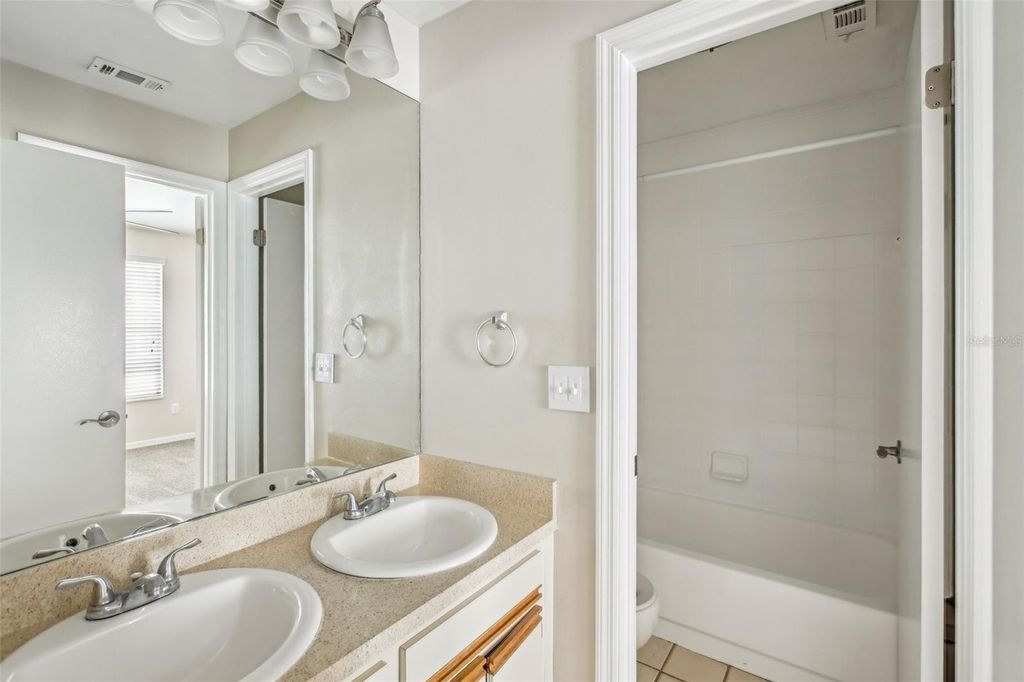 Image 19 of property listing at 8101 INTERBAY BOULEVARD A, Tampa, FL 33616