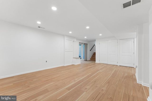 3219 FOX MILL RD, Oakton, VA 22124