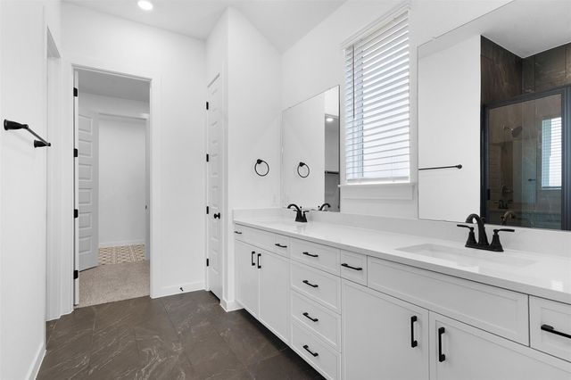 404 Veneta LN, Georgetown, TX 78633