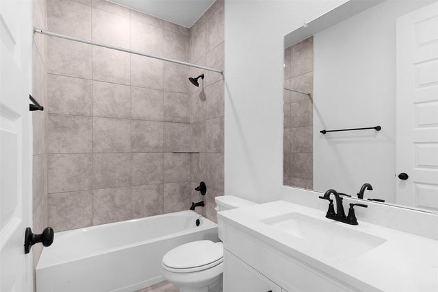 404 Veneta LN, Georgetown, TX 78633