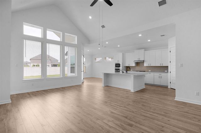 404 Veneta LN, Georgetown, TX 78633