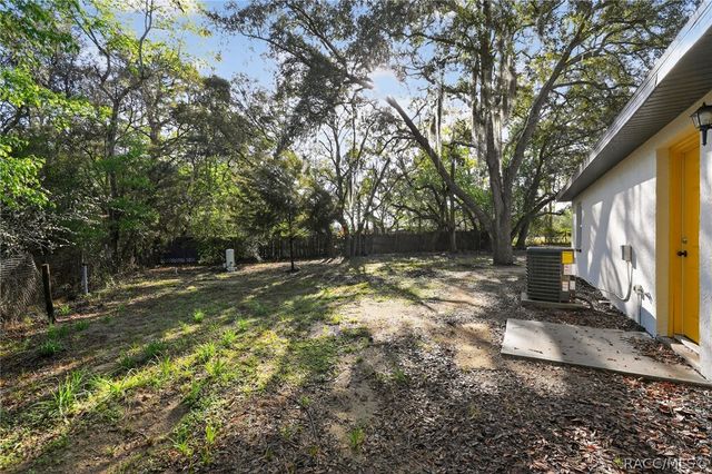 5859 S Oldfield Avenue, Homosassa, FL 34446