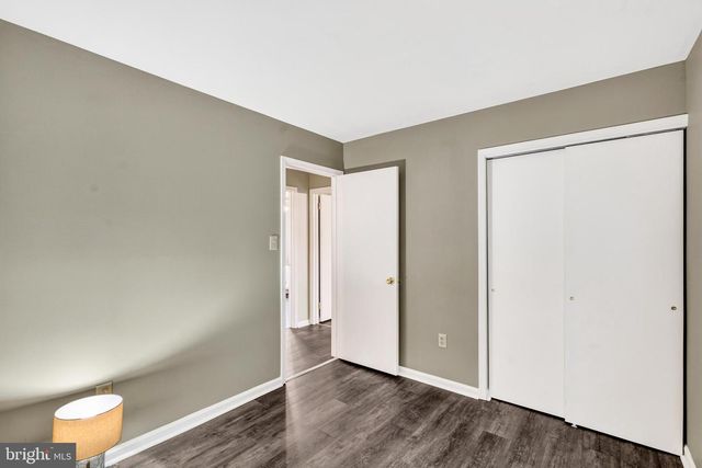 7 VAIL RD, Sicklerville, NJ 08081