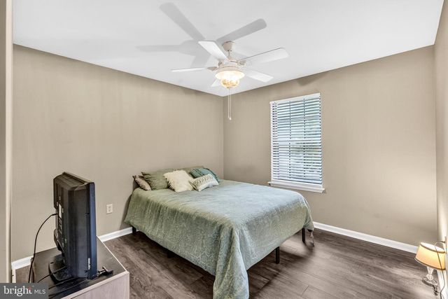 7 VAIL RD, Sicklerville, NJ 08081