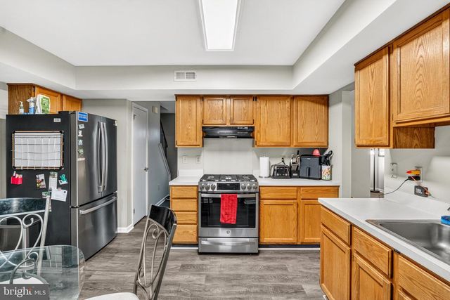 7 VAIL RD, Sicklerville, NJ 08081