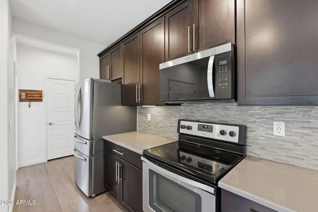 464 N RANGER Trail, Gilbert, AZ 85234