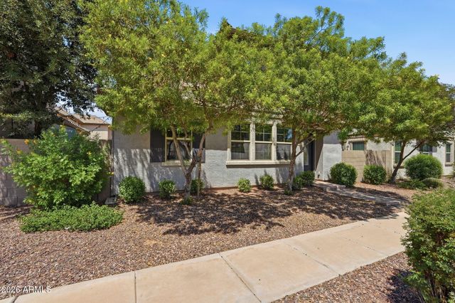 464 N RANGER Trail, Gilbert, AZ 85234