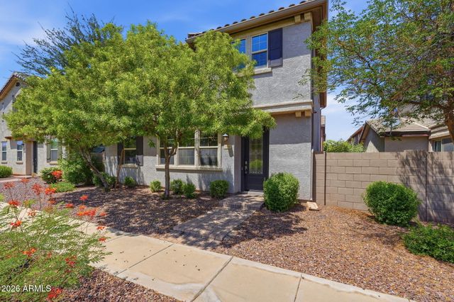464 N RANGER Trail, Gilbert, AZ 85234