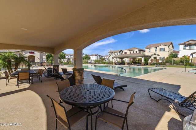 464 N RANGER Trail, Gilbert, AZ 85234