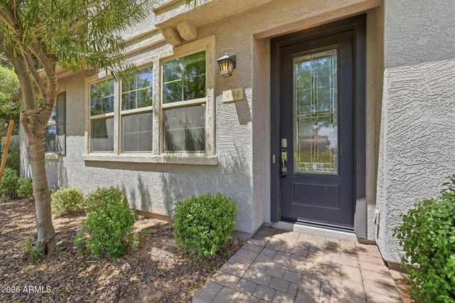 464 N RANGER Trail, Gilbert, AZ 85234