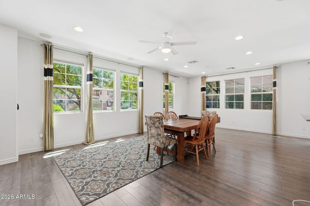 464 N RANGER Trail, Gilbert, AZ 85234