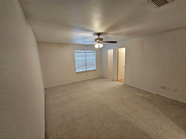9800 Pagewood Lane 2404, Houston, TX 77042