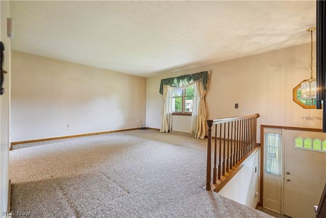 2319 Merle Road, Salem, OH 44460