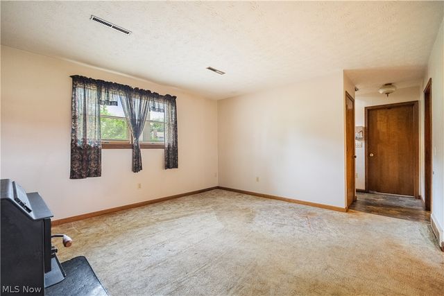 2319 Merle Road, Salem, OH 44460