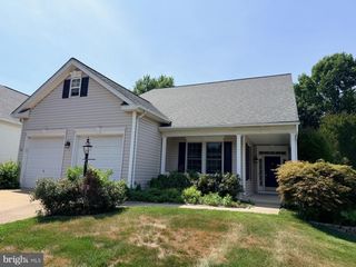 17260 FOUR SEASONS DR, Dumfries, VA 22025