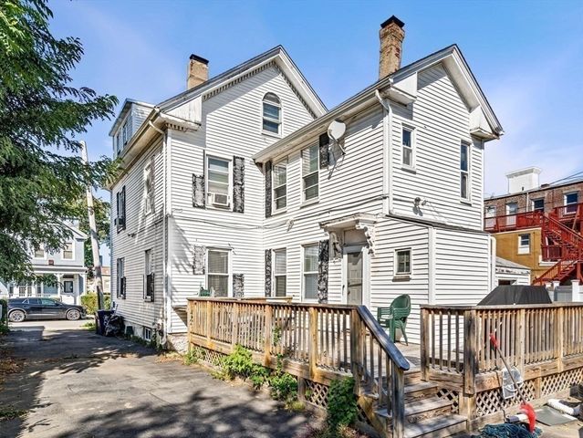 8 North Ave. 1, Boston, MA 02119