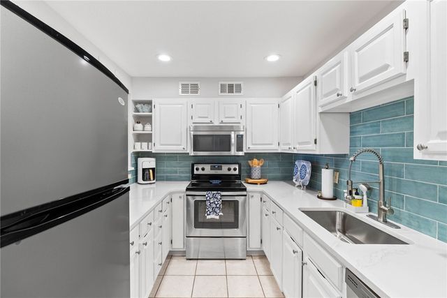 5973 State Highway 361 102, Port Aransas, TX 78373