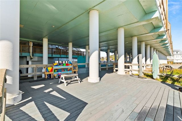 5973 State Highway 361 102, Port Aransas, TX 78373