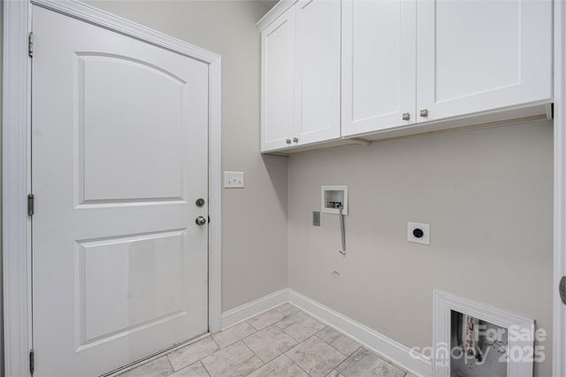 9026 Raven Top Drive, Mint Hill, NC 28227