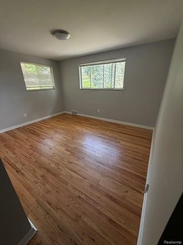 2555 Judy Lane, Shelby Charter Township, MI 48316
