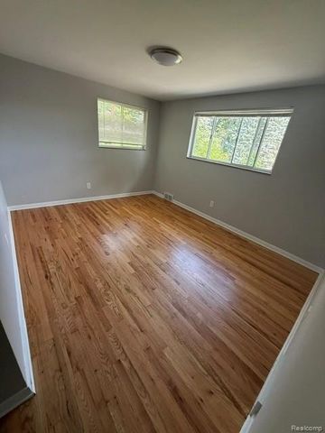 2555 Judy Lane, Shelby Charter Township, MI 48316