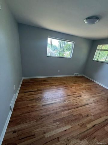 2555 Judy Lane, Shelby Charter Township, MI 48316