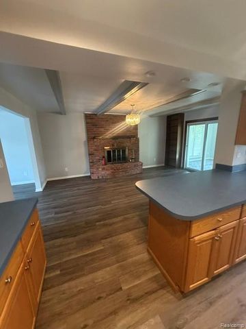 2555 Judy Lane, Shelby Charter Township, MI 48316
