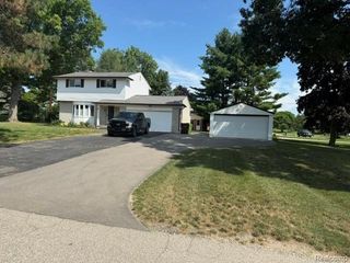 2555 Judy Lane, Shelby Charter Township, MI 48316