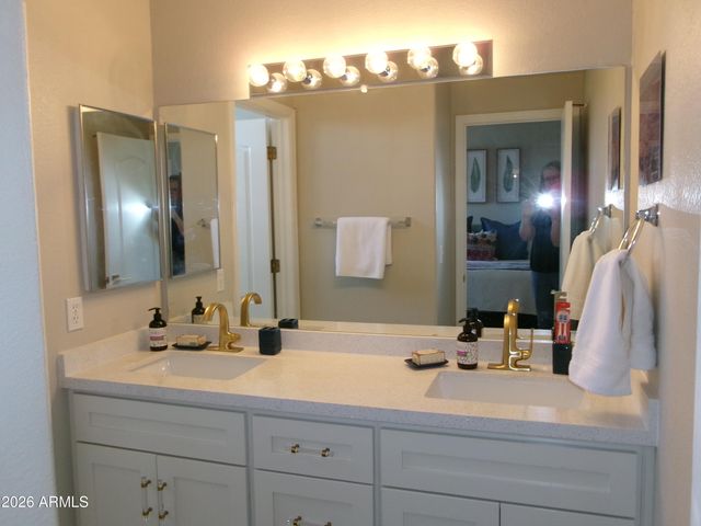 9151 W GREENWAY Road 269, Peoria, AZ 85381