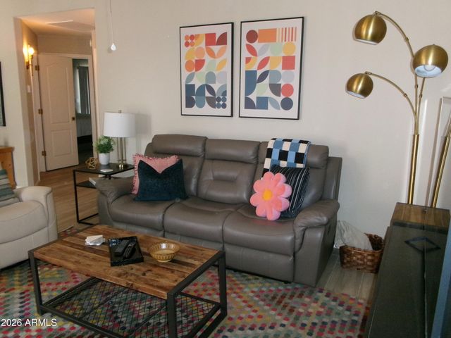 9151 W GREENWAY Road 269, Peoria, AZ 85381