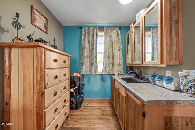 2501 Valley View Road, Dandridge, TN 37725