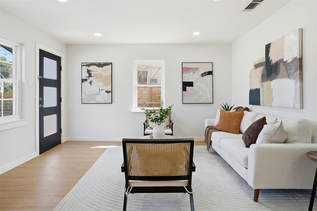 5601 Samuel Huston Ave, Austin, TX 78721