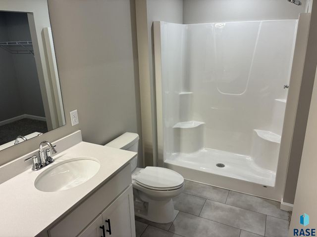 819 Estate St Street, Harrisburg, SD 57032