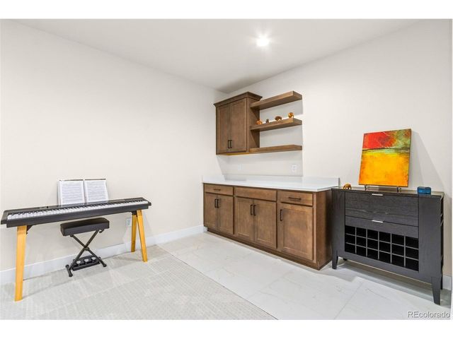 751 Campfire Dr, Fort Collins, CO 80524