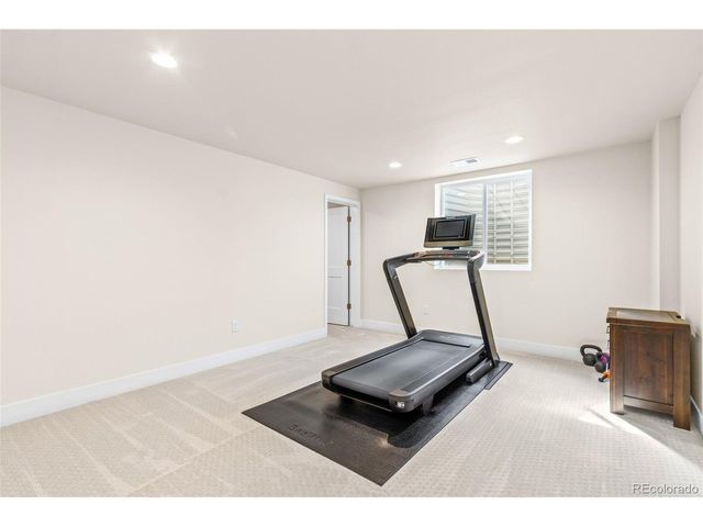 751 Campfire Dr, Fort Collins, CO 80524