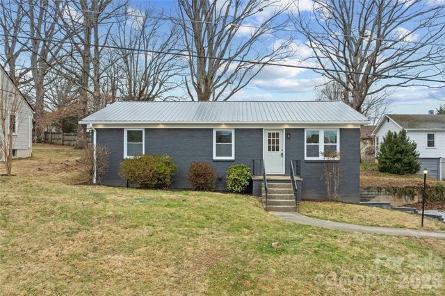 7 Browndale Road, Asheville, NC 28805